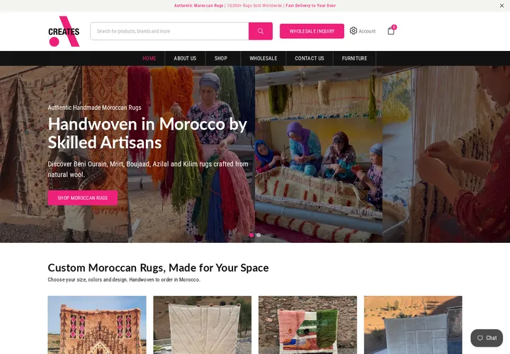 Screenshot der Startseite von africancreates.com mit Kunsthandwerkerinnen beim Weben marokkanischer Teppiche